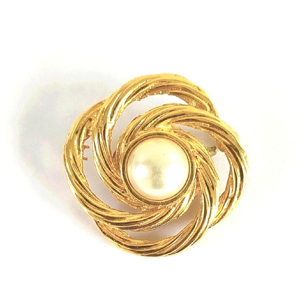 🟣Vintage Gold and Pearl Brooch
